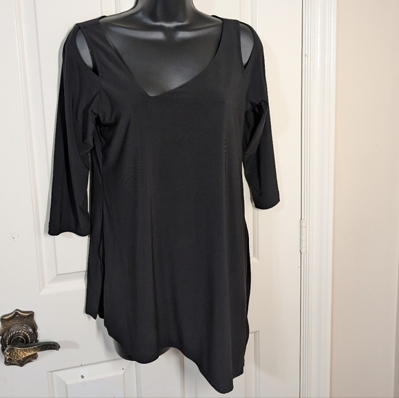 Sympli Asymmetrical Flowy Top Tunic Shoulder Cut out 3/4 sleeve Size 8 - Picture 2 of 12